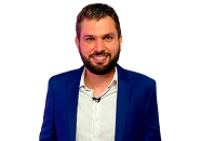 “A Nação Pampili tem orgulho da parceria com a Pezinho & Cia, referência no varejo infantil. Juntas, nossas marcas crescem com seriedade, superam desafios e seguem conectadas pelo sucesso no mercado teen e infantil.”